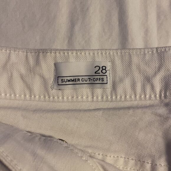 Gap 1969 Summer Cutoff Denim Shorts in White Size 28 NWOT - Picture 4 of 12